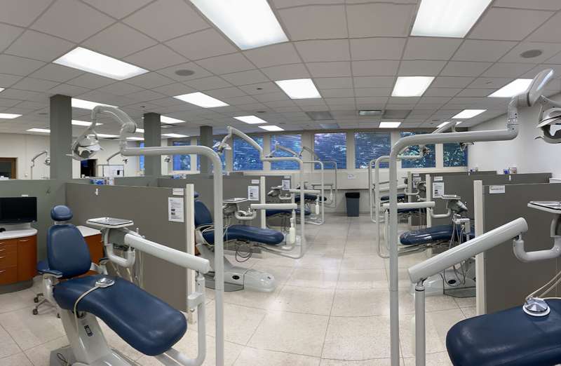 The University of Illinois Chicago College of Dentistry clinic is made up of 350 chairs in multiple a large, open bays. Researchers from UIC's College of Engineering have developed a way to mitigate COVID-19 contamination in dental clinics. Credit: University of Illinois Chicago College of Dentistry