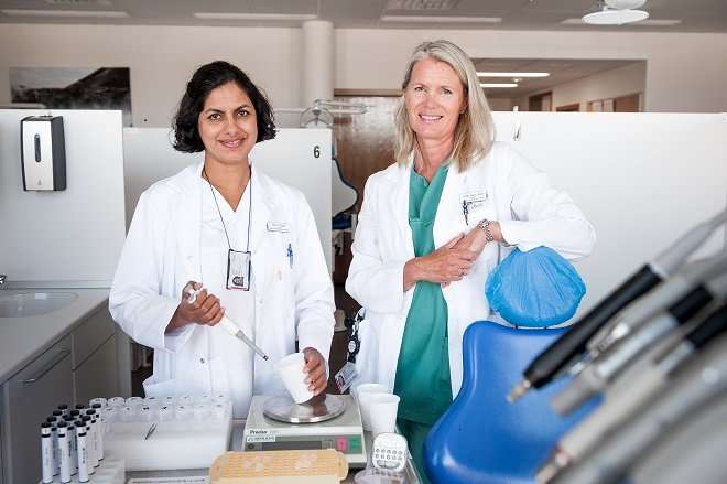 A great deal of interesting research is carried out at the Dry Mouth Clinic into taste and smell, for instance, in patients with Sjögren’s syndrome. Postdoctoral Fellow Preet Bano Singh collaborates closely with Professor Janicke Cecilie Liaaen Jensen. Credit: Margit Selsjord OD/UIO