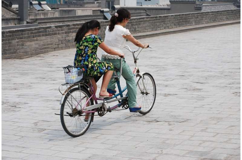 Tandem cycling linked to improved health for those with Parkinson's and care partners 