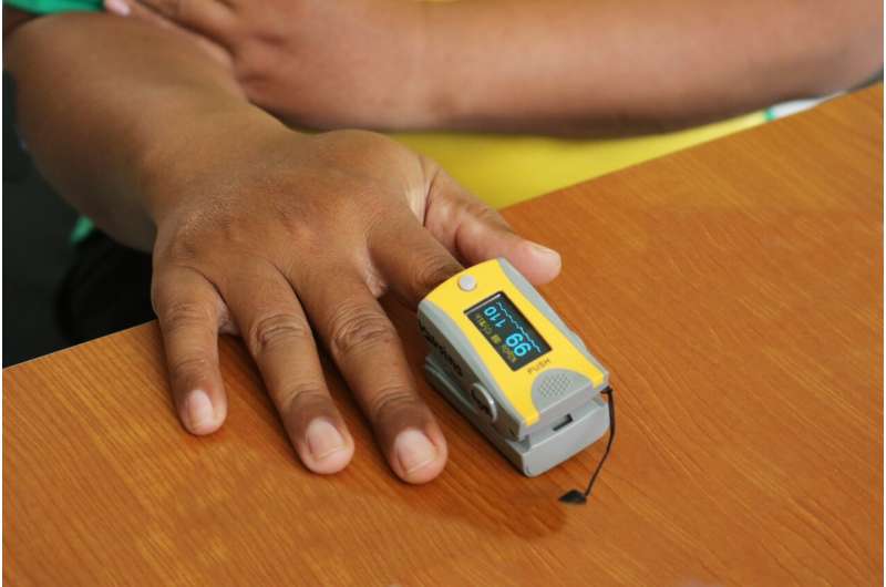 Study demonstrates how pulse oximeters significantly overestimate readings in people with darker skin tones 