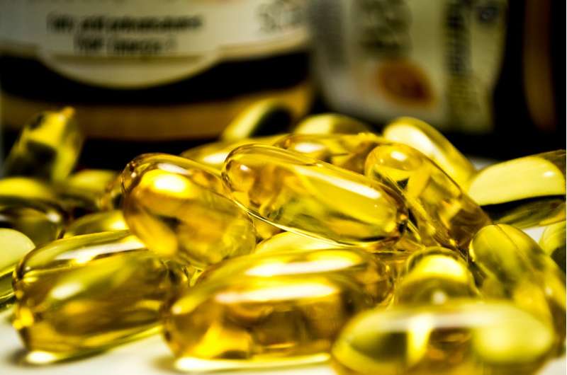 Healthy omega-3 fats may slow deadly pulmonary fibrosis, research suggests