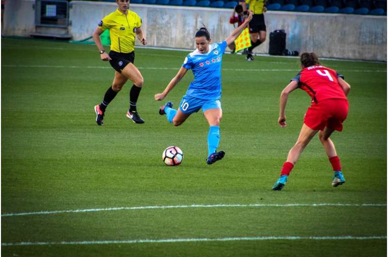 Australian Football League women must 'carb up' to maximize performance, says study