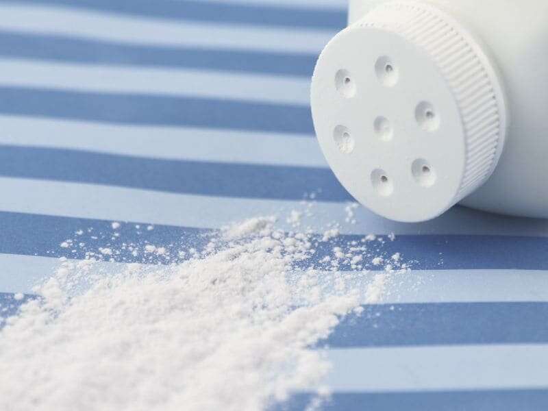 Large study shows no strong link between baby powder, ovarian cancer