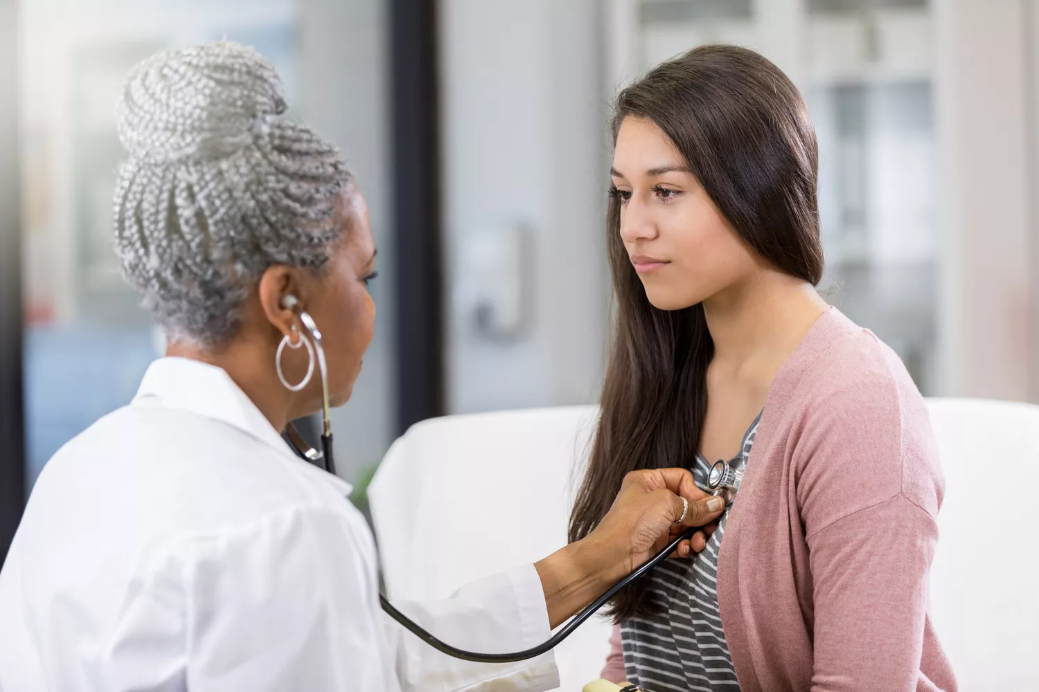 Women with Heart Disease Get Better Treatment from Female Physicians