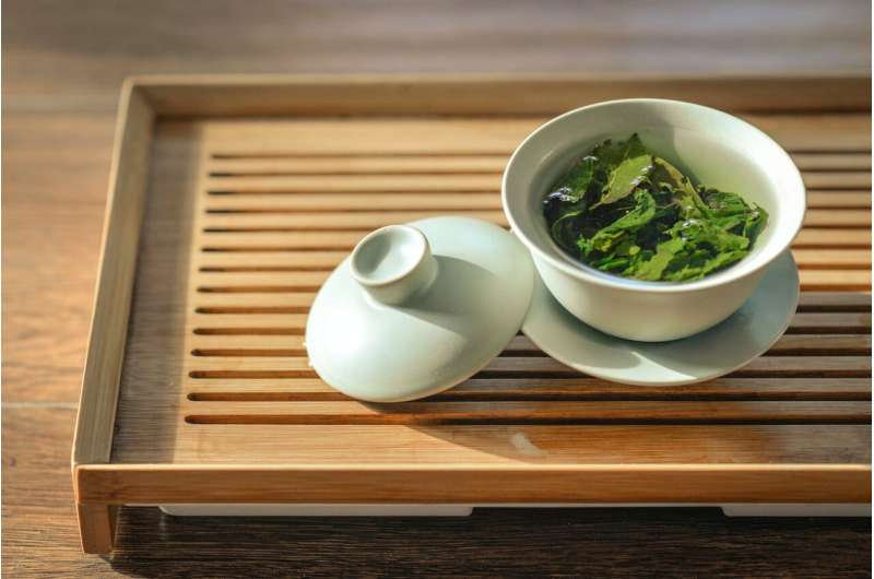 Green tea extract promotes gut health, lowers blood sugar