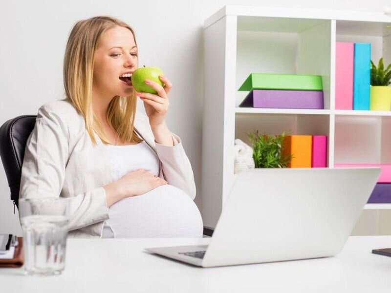 Diet, stress programs might cut 'small for gestational age' risk in high-risk pregnancy 