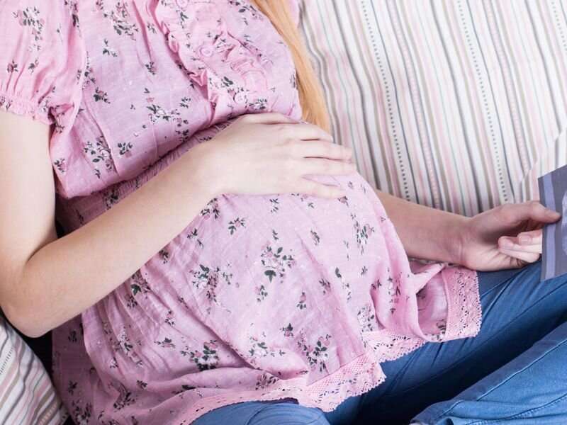 Complication risks rise in pregnancies among the very young 