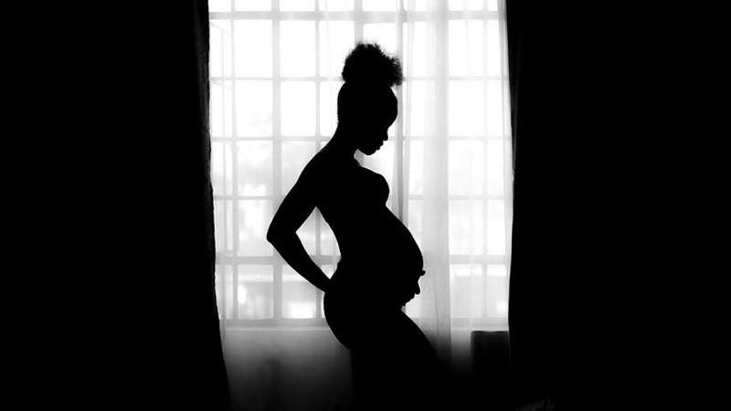 U.S.-born black women at higher risk of preeclampsia; race alone does not explain disparity 