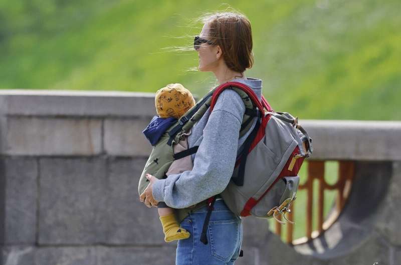 baby carrier