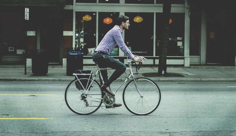 Active commuting linked to lower risks of mental and physical ill health: Strongest benefits seen for cyclists
